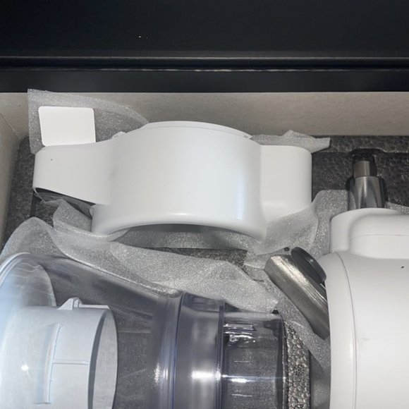 Brand New KitchenAid Stand Mixer Shifter + Scale Attachment only - Picture 7 of 8